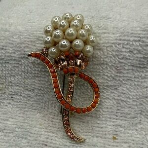Amazing Vtg. Sedona letter “p” Pearl and coral/rhinestones floral Brooch